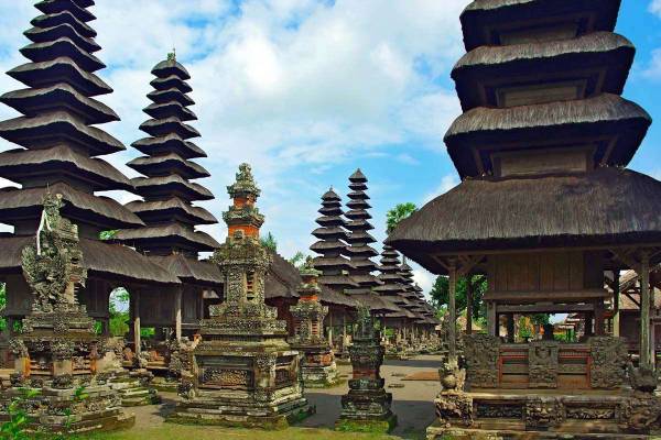 Taman Ayun Temple