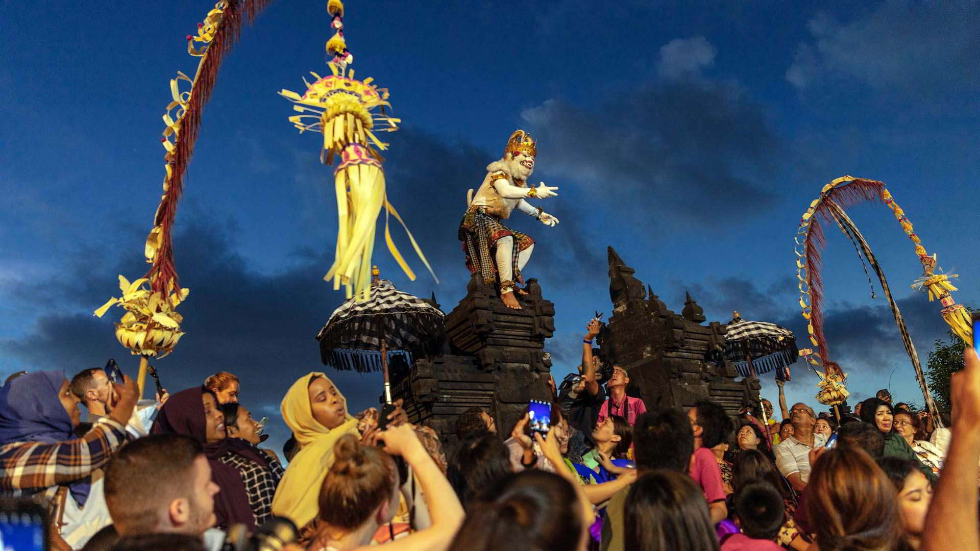Half Day Tanah Lot And Uluwatu Tour